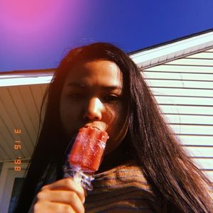 Meet your Posher, Mercedes